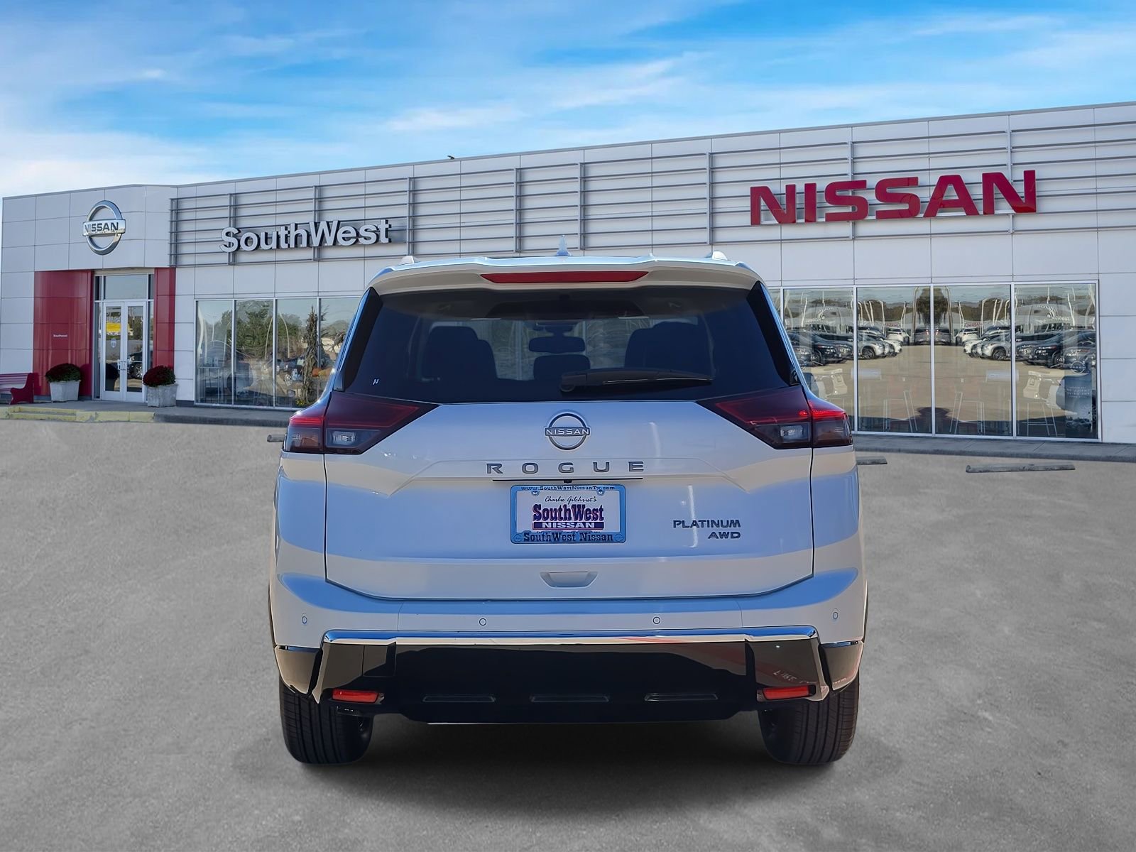 New 2026 Nissan Rogue Platinum image 7