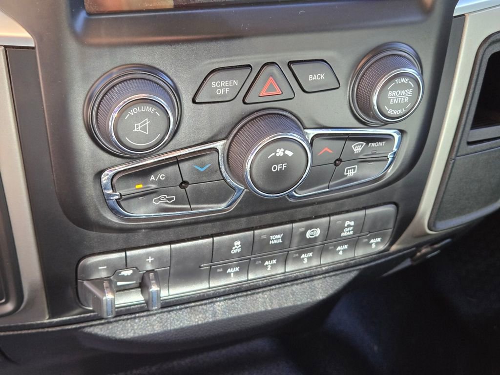 Used 2016 RAM 2500 SLT w/ Snow Chief Group AWD/4WD image 27
