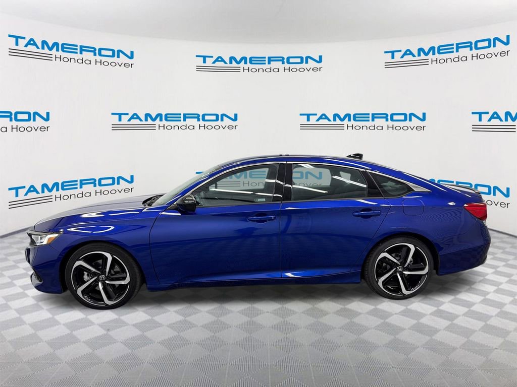 Used 2022 Honda Accord Sport image 2