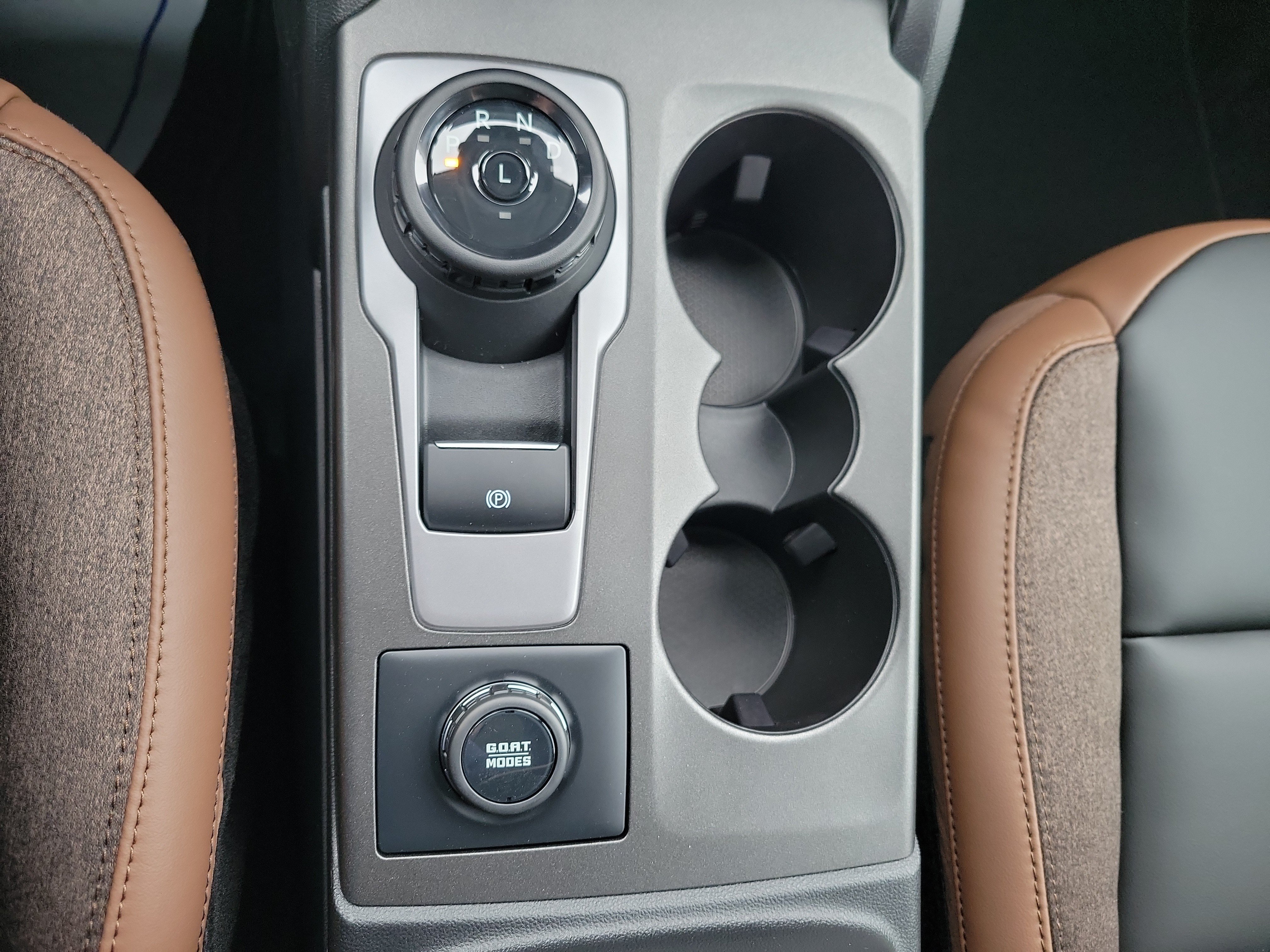 New 2026 Ford Bronco Sport Outer Banks w/ Outer Banks Tech Package+ AWD/4WD image 19