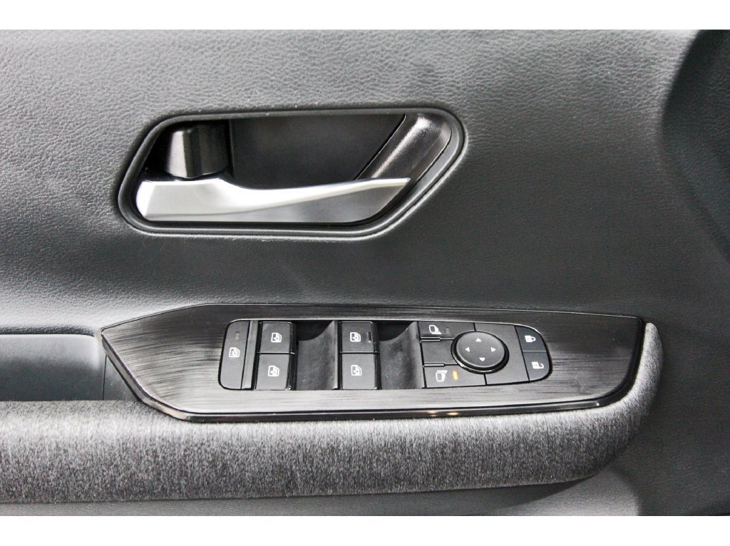 Used 2026 Nissan Kicks SV FWD image 20