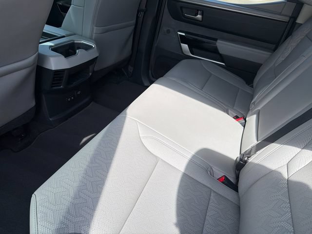 Used 2024 Toyota Tundra Limited AWD/4WD image 10