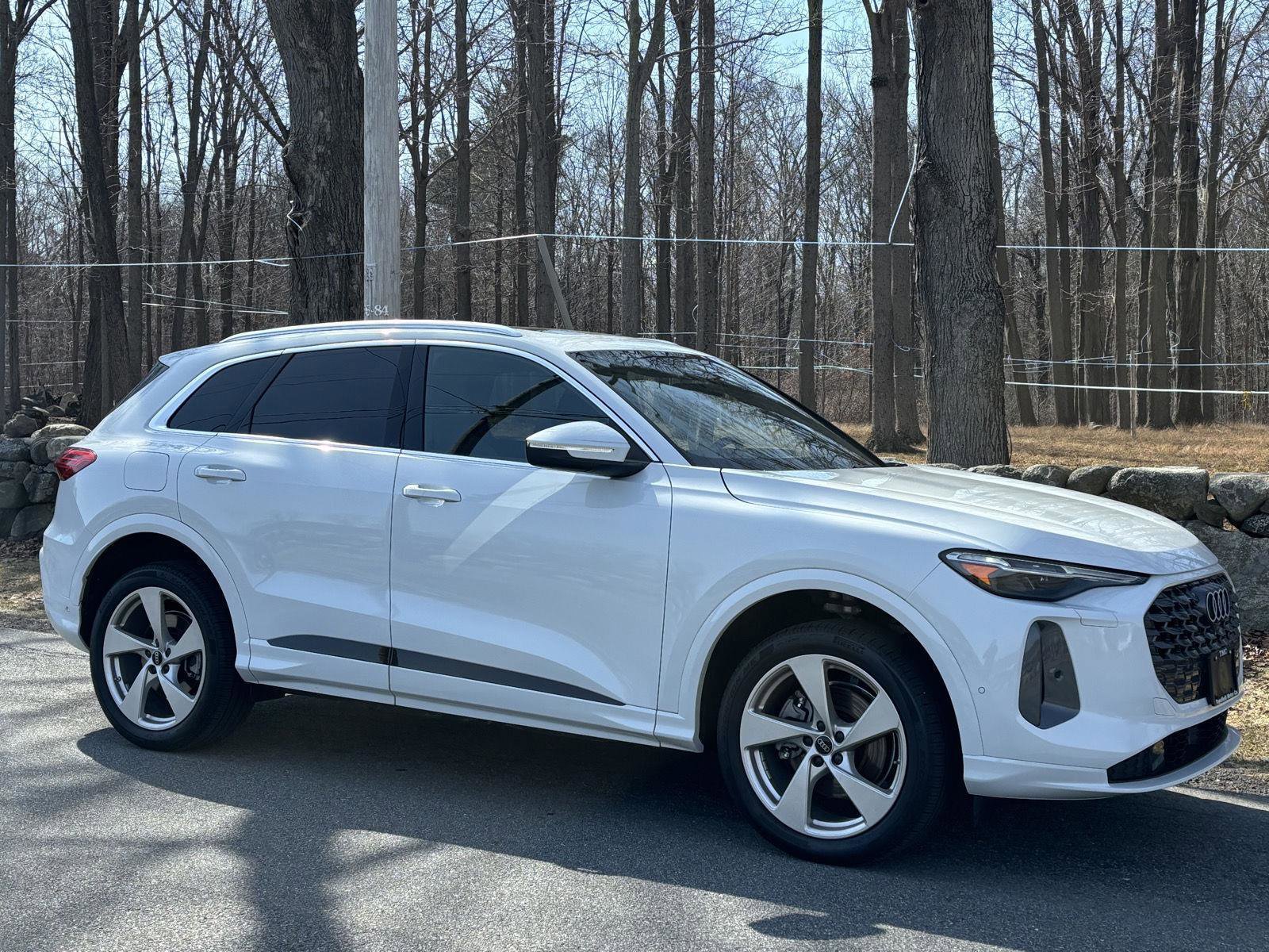 Used 2025 Audi Q5 Premium Plus w/ Premium Plus image 17