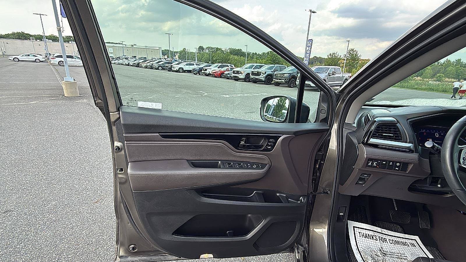Used 2023 Honda Odyssey Touring image 22