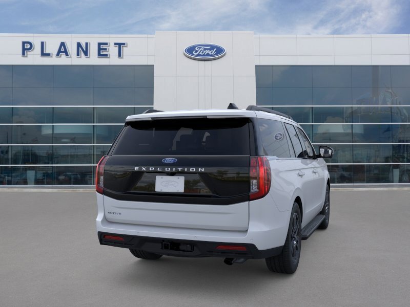 New 2026 Ford Expedition Active RWD image 10