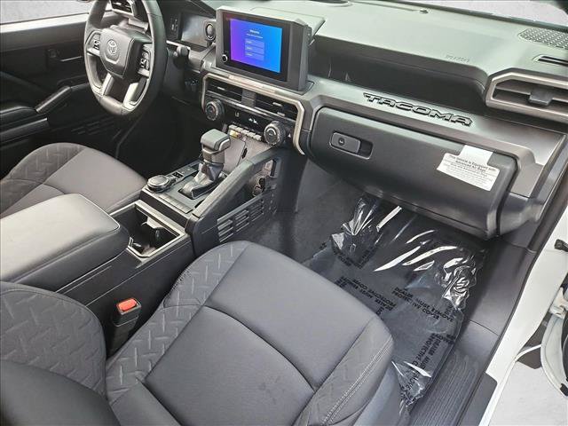 Certified 2026 Toyota Tacoma SR5 w/ SR5 Upgrade Package AWD/4WD image 27