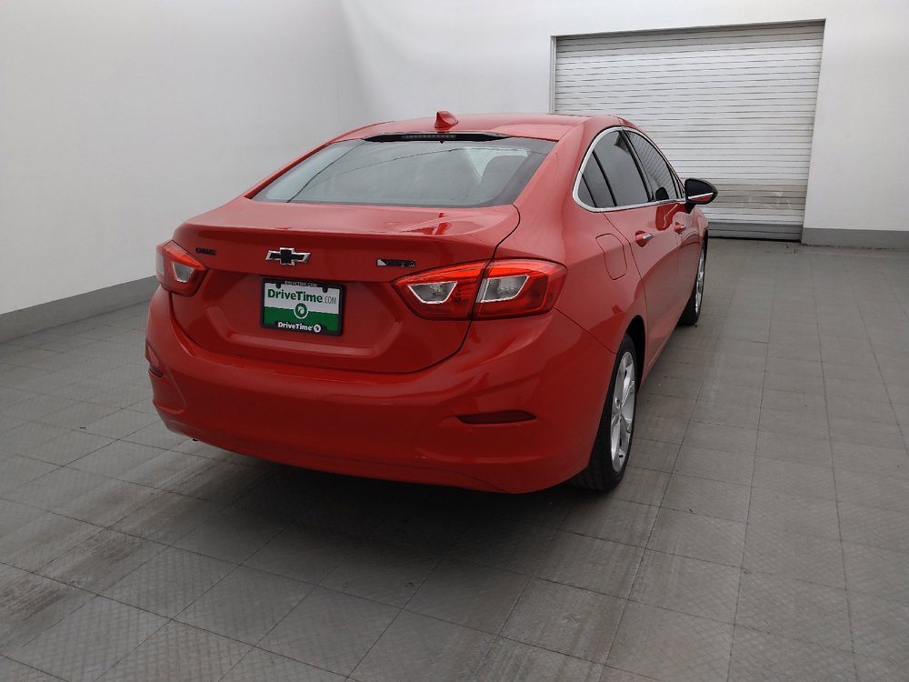 Used 2017 Chevrolet Cruze Premier FWD image 9