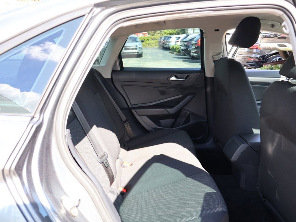 Used 2019 Volkswagen Jetta S w/ Driver Assistance Package image 30