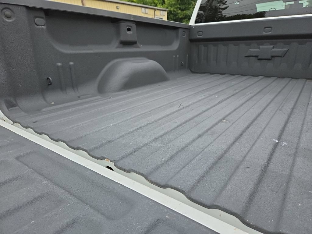 Used 2019 Chevrolet Silverado 1500 LT w/ All Star Edition AWD/4WD image 26