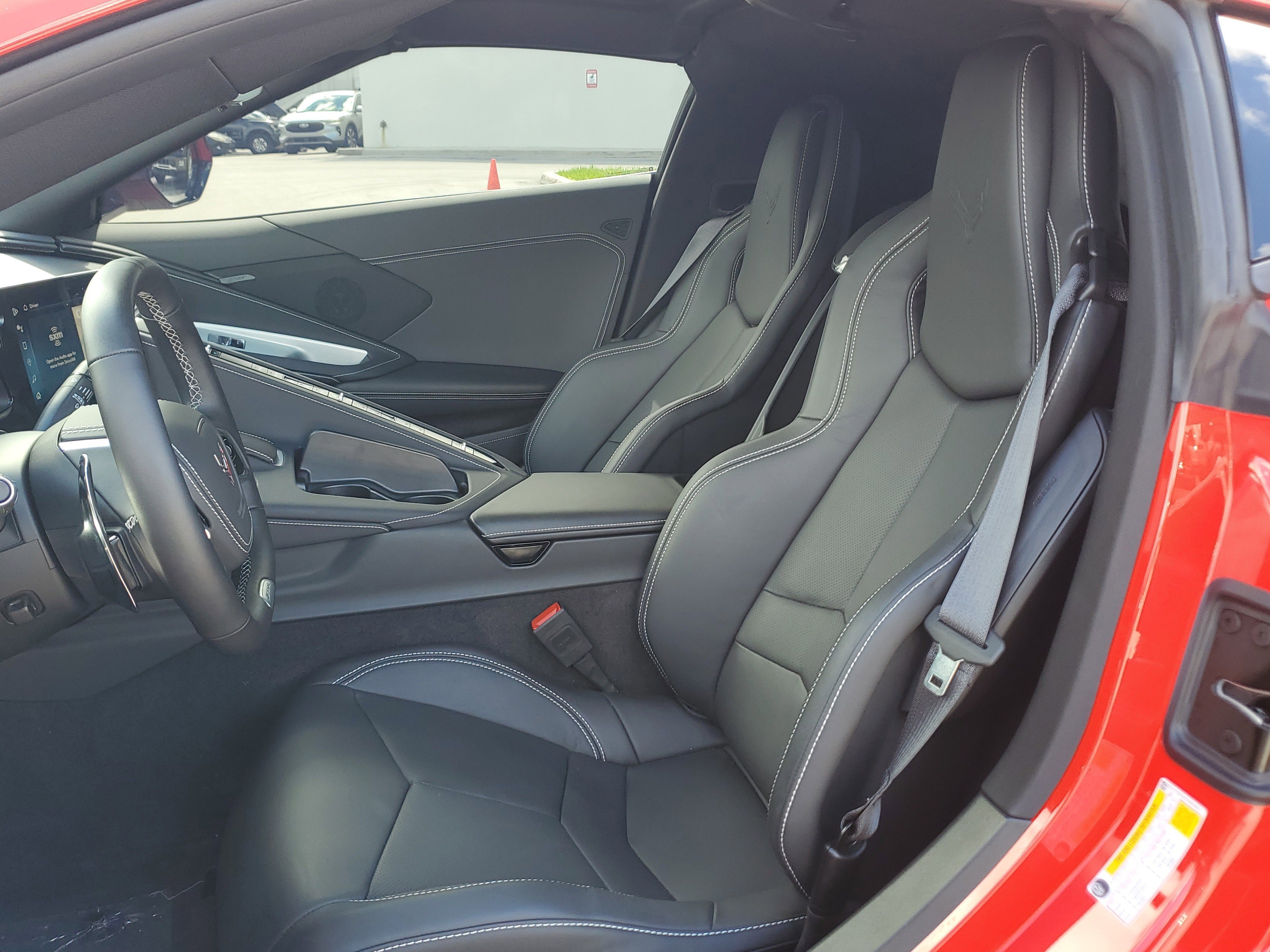 Used 2025 Chevrolet Corvette Z06 image 13