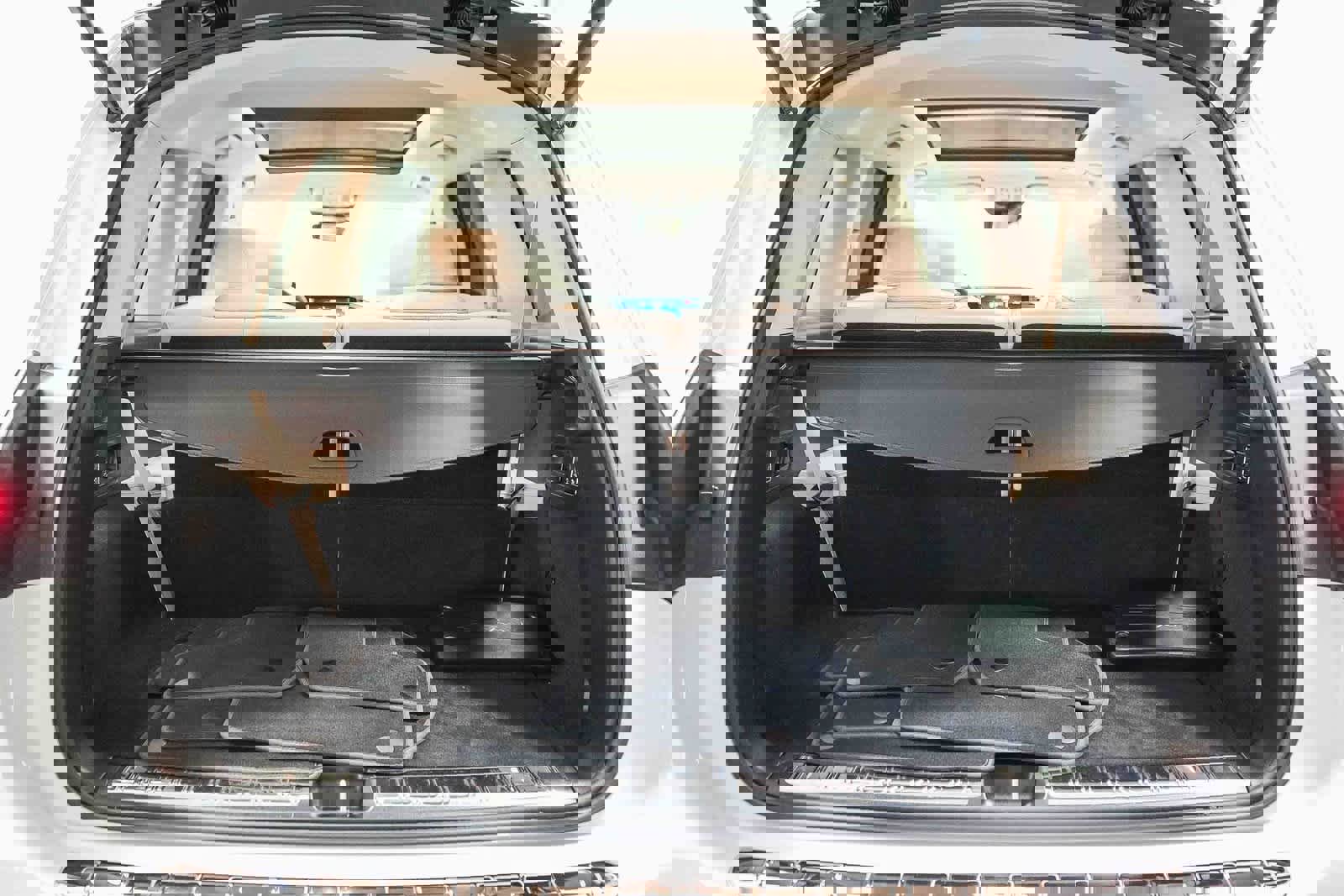 Used 2025 Mercedes-Benz GLS 450 4MATIC image 27