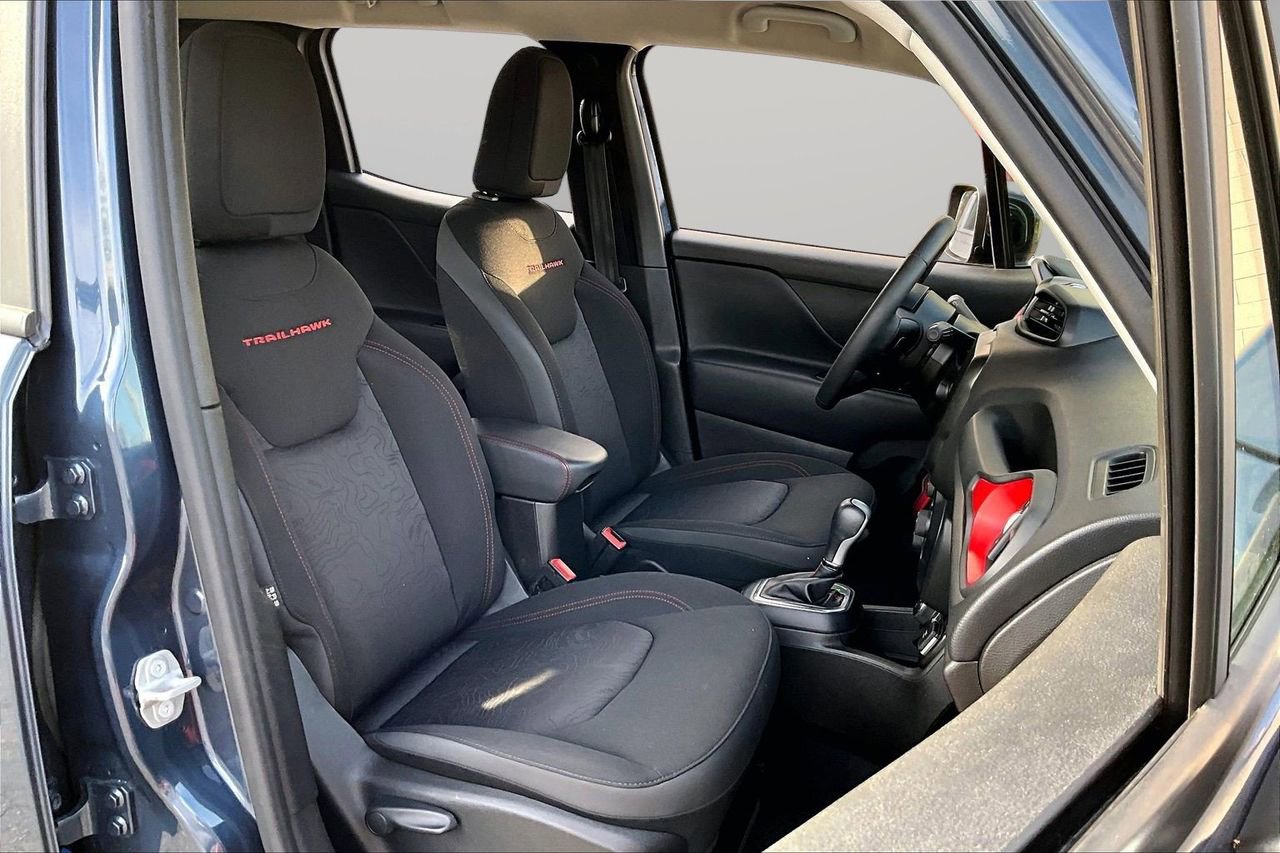 Certified 2023 Jeep Renegade Trailhawk image 23