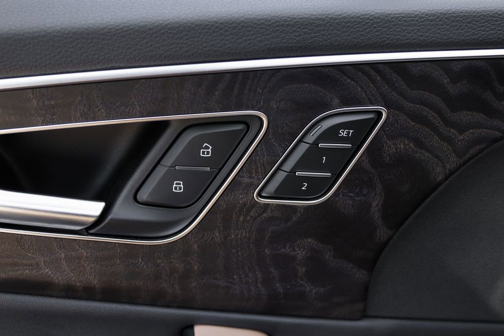 Used 2025 Audi Q7 2.0T Premium Plus w/ Premium Plus Package image 14