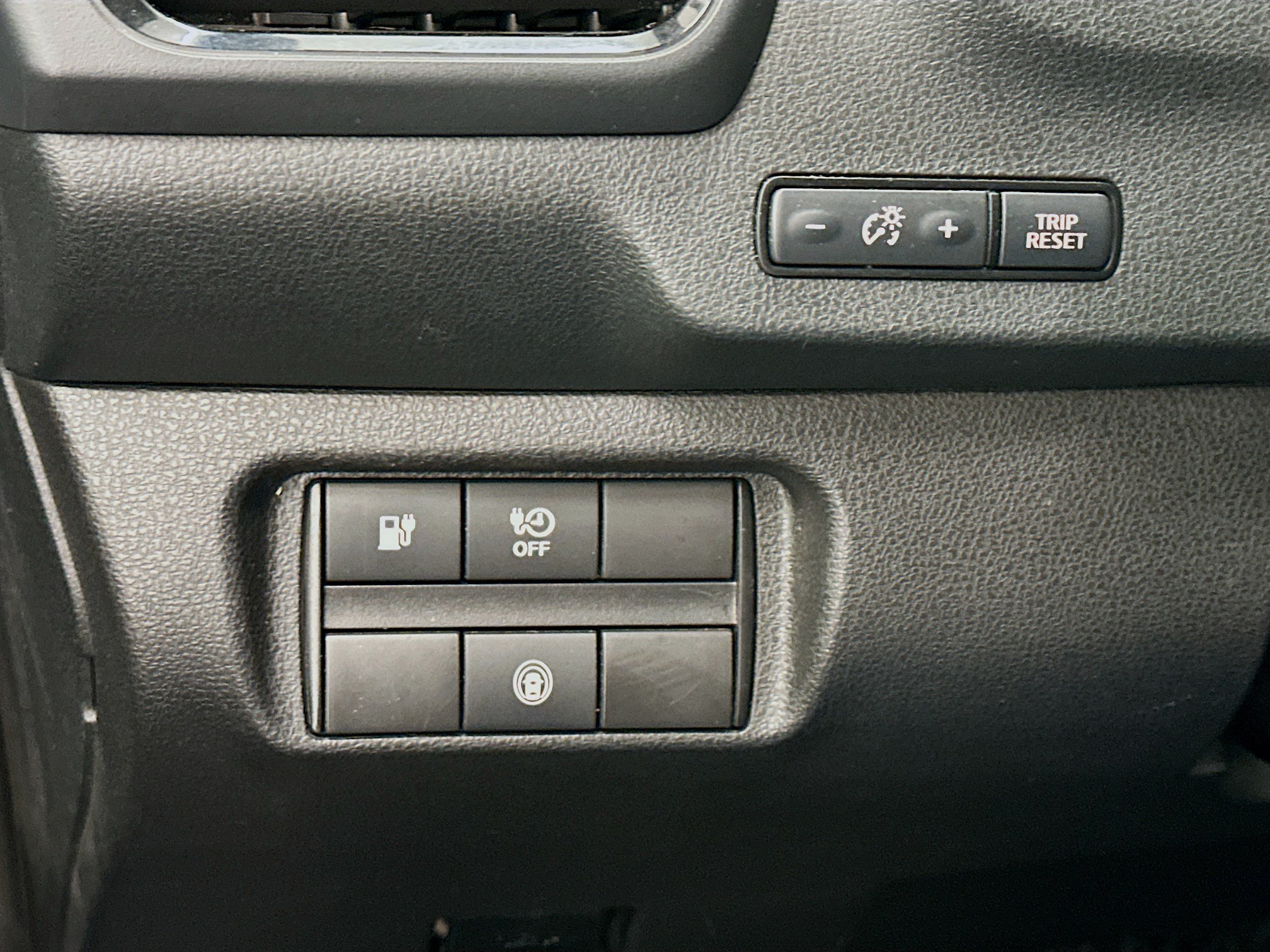 Used 2024 Nissan Leaf S FWD image 17