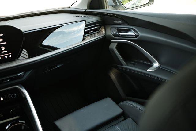 Certified 2025 Audi Q5 Premium Plus w/ Premium Plus image 29