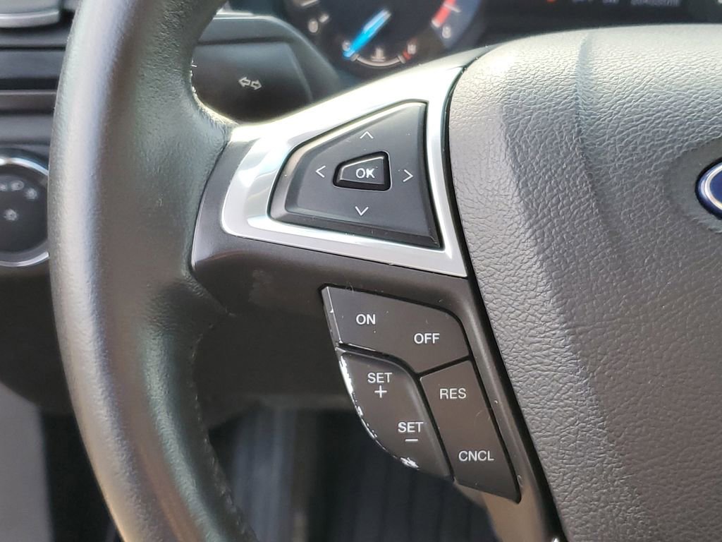 Used 2013 Ford Fusion SE image 15