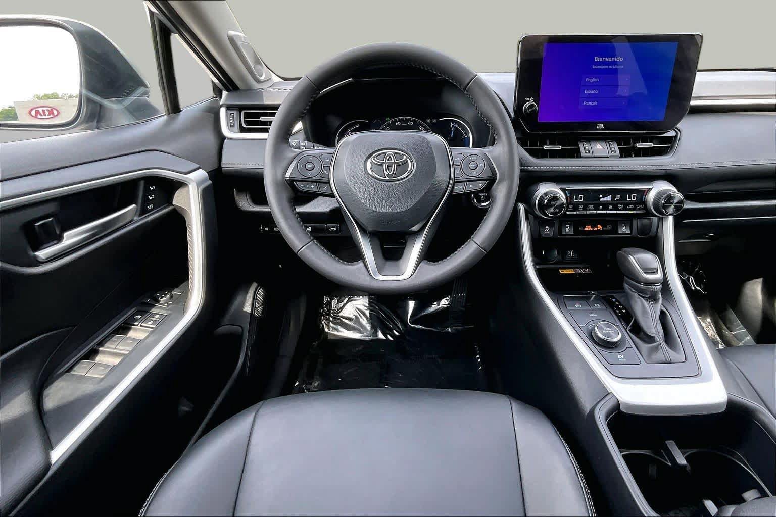 Used 2025 Toyota RAV4 XLE Premium w/ Weather Package AWD/4WD image 6