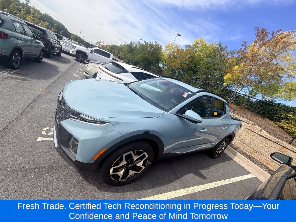 Certified 2023 Hyundai Santa Cruz Limited AWD/4WD image 2