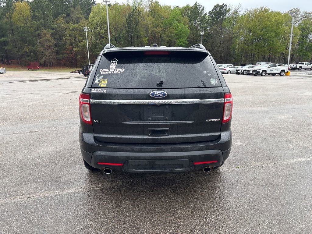 Used 2015 Ford Explorer XLT w/ Equipment Group 202A image 6