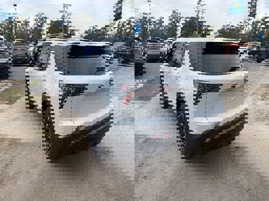 New 2026 Chevrolet Equinox RS image 5