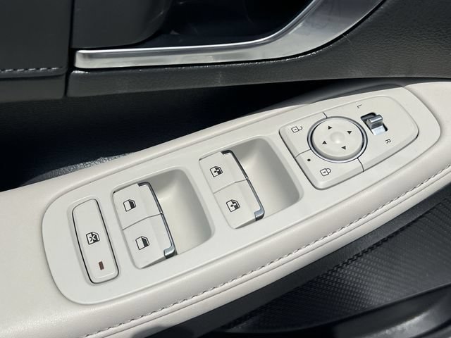Used 2023 Hyundai Sonata Limited w/ Cargo Package FWD image 36