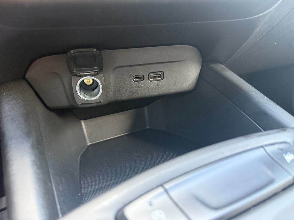 Used 2024 Chevrolet Trax LS w/ LS Convenience Package image 24