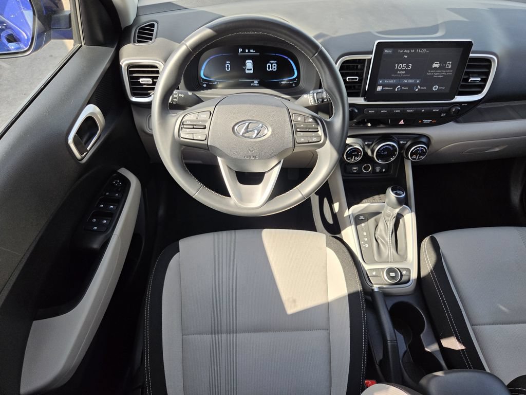 Used 2026 Hyundai Venue SEL FWD image 13