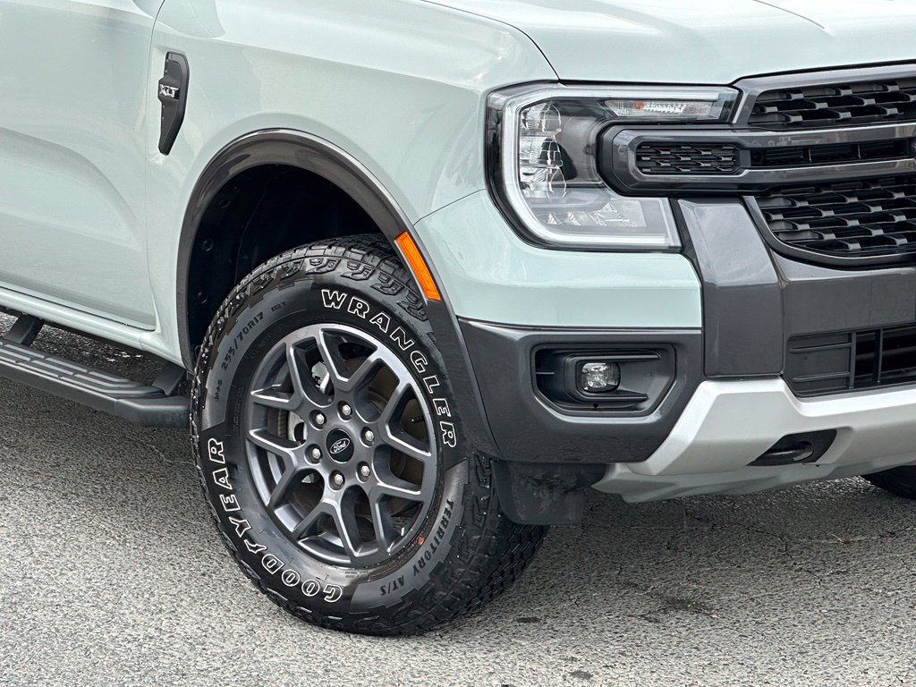 Used 2024 Ford Ranger XLT w/ FX4 Off-Road Package AWD/4WD image 37