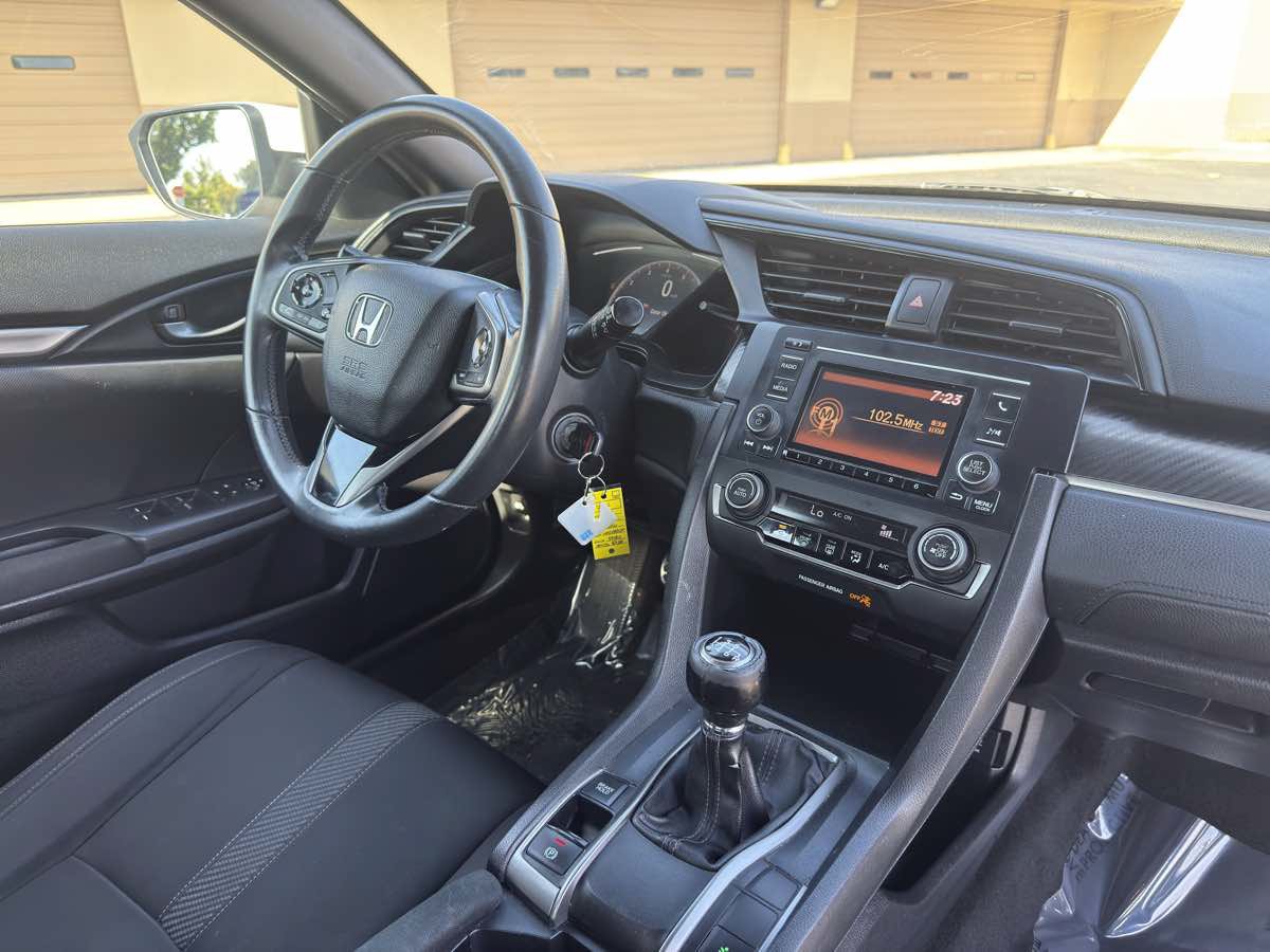 Used 2019 Honda Civic Sport image 17