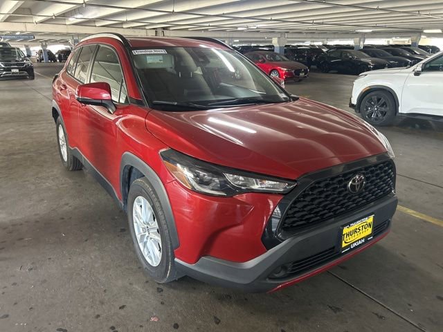 Used 2022 Toyota Corolla Cross LE FWD image 1