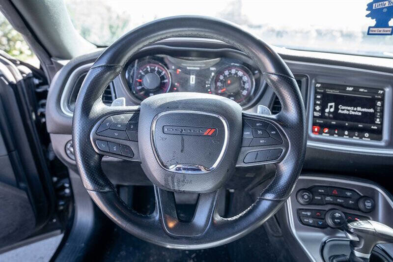 Used 2021 Dodge Challenger GT w/ Driver Convenience Group image 11