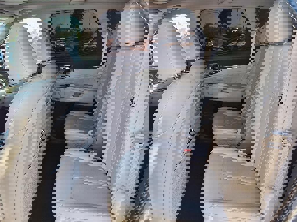 Used 2024 Kia Sorento SX image 24