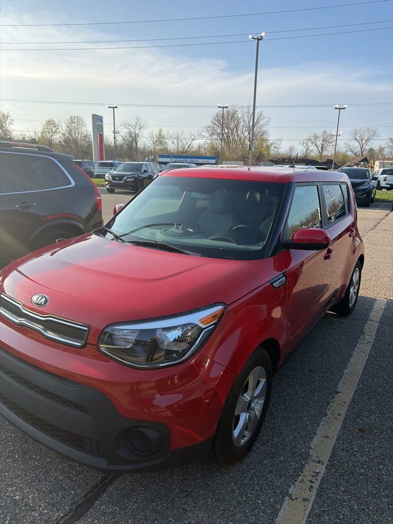Used 2019 Kia Soul image 2