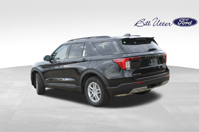 New 2027 Ford Explorer Active w/ Active Comfort Package RWD image 4