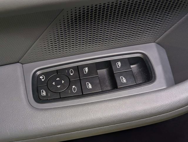 Certified 2023 Porsche Taycan 4S image 36