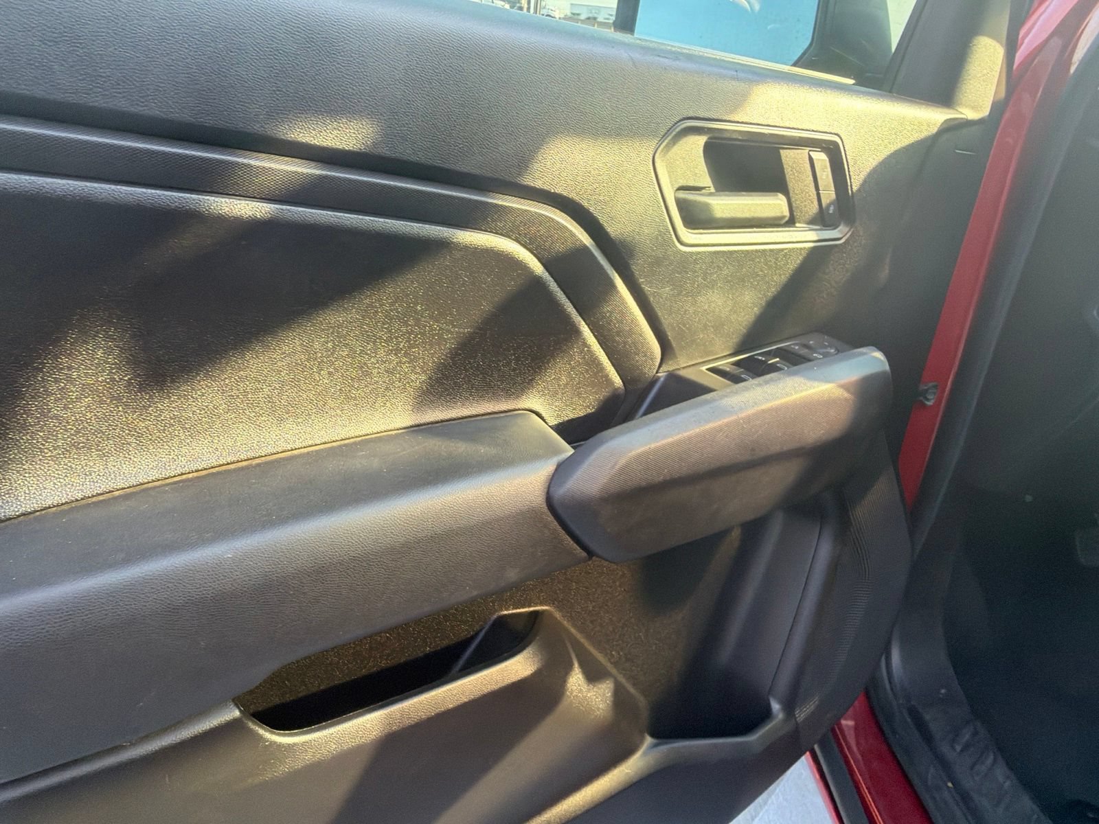Used 2023 Chevrolet Colorado Trail Boss AWD/4WD image 11