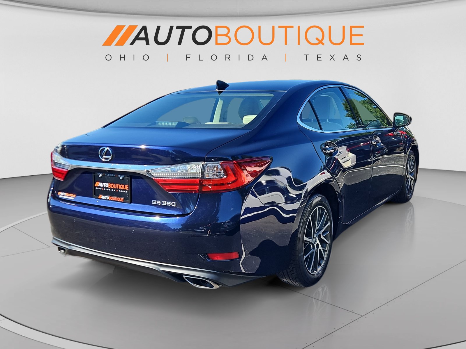 Used 2018 Lexus ES 350 w/ Luxury Package w/Wood Trim FWD image 5