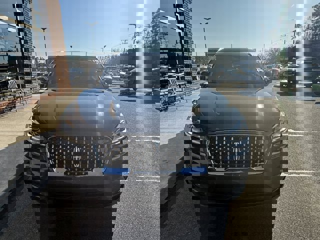 Used 2022 Lincoln Corsair Grand Touring w/ Elements Technology Bundle image 9