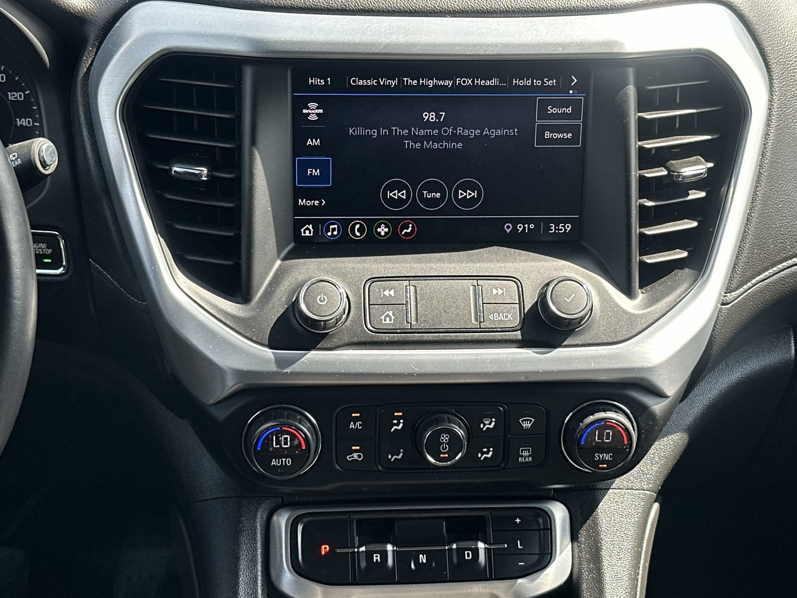 Used 2020 GMC Acadia SLE FWD image 25