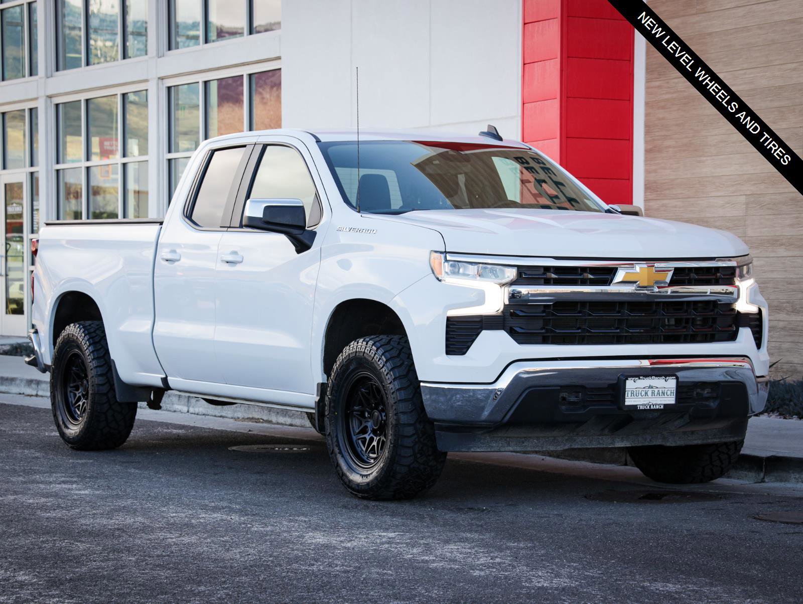 Used 2022 Chevrolet Silverado 1500 LT w/ Protection Package