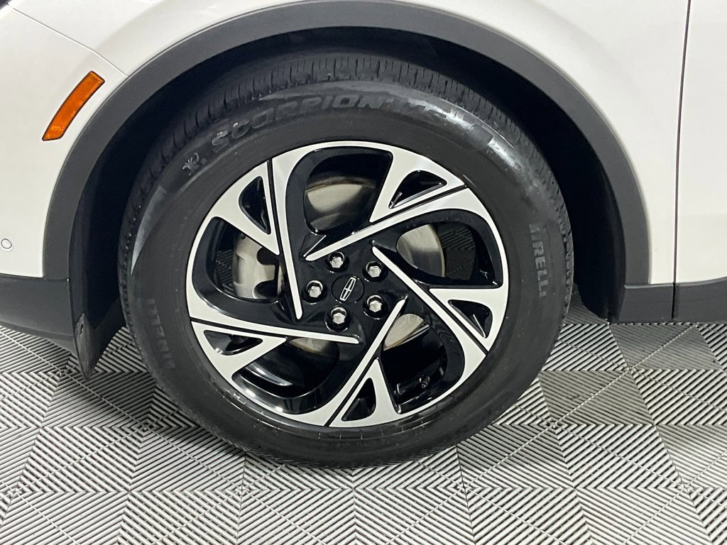 Certified 2024 Lincoln Nautilus Premier w/ Jet Appearance Package image 29