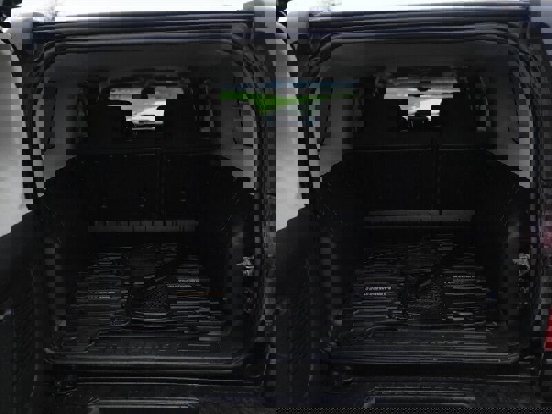 Used 2006 HUMMER H3 image 10