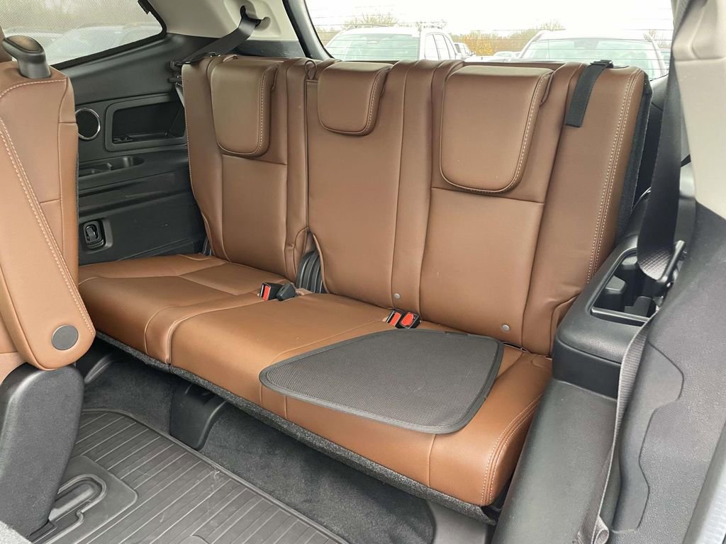 Used 2025 Subaru Ascent Touring w/ Popular Package #2 image 3