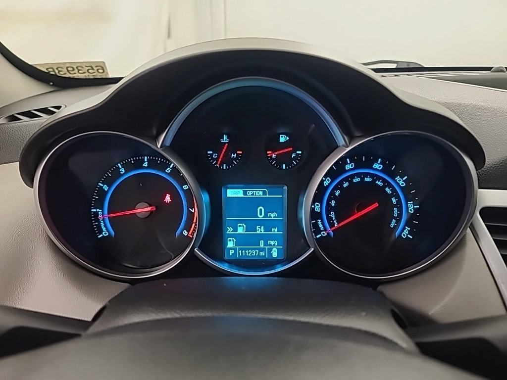 Used 2014 Chevrolet Cruze LS FWD image 25