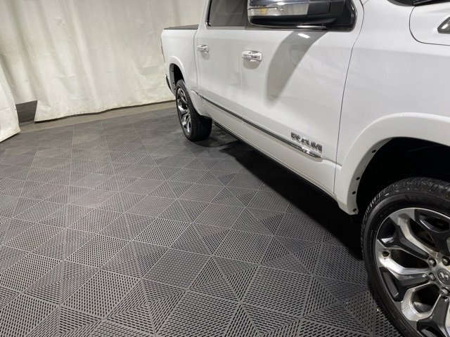Used 2022 RAM 1500 Limited w/ Body-Colour Bumper Group image 32