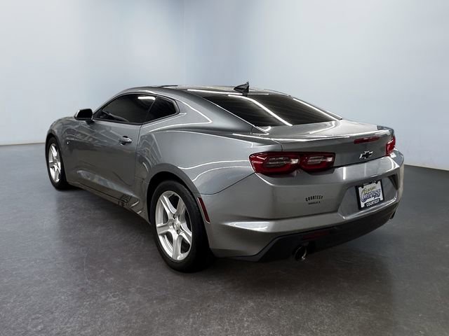 Used 2024 Chevrolet Camaro LT image 3