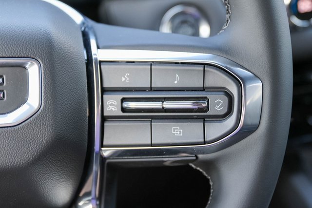 New 2025 GMC Canyon Elevation w/ Convenience Package image 20