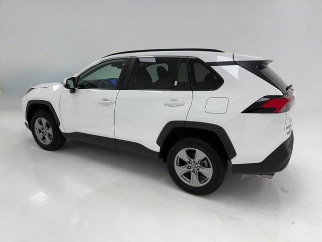 Used 2024 Toyota RAV4 XLE image 37