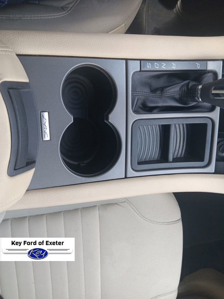 Used 2016 Ford Taurus SE image 31