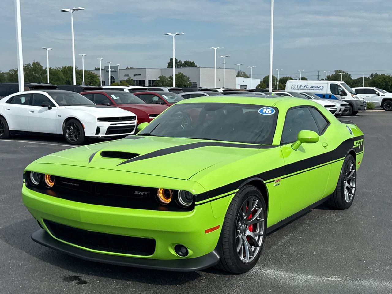 Used 2015 Dodge Challenger SRT RWD image 7